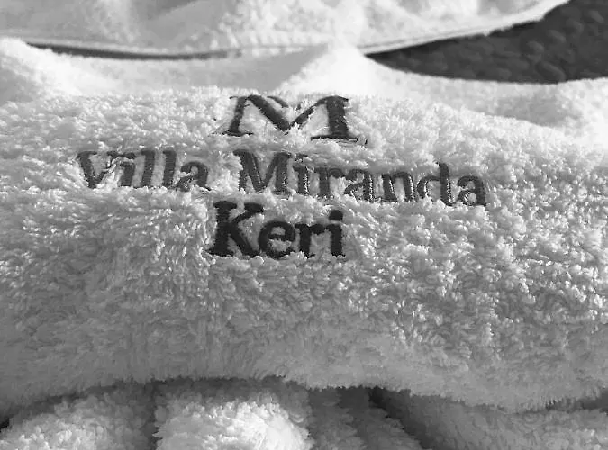 Miranda Lägenhet Keri