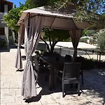 Miranda Apartman Kerí