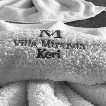 Miranda Lägenhet Keri